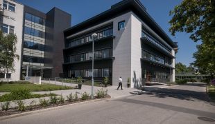 Gróf Tisza István Kórház